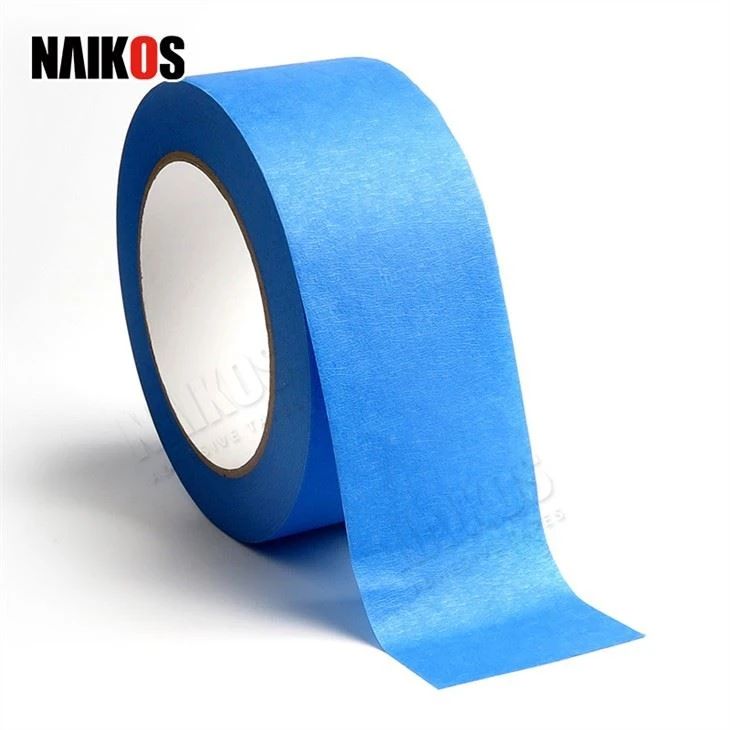 Cinta de pintor azul utilizada para pintar